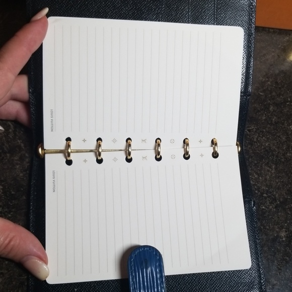 Authentic Louis Vuitton agenda - Picture 8 of 8